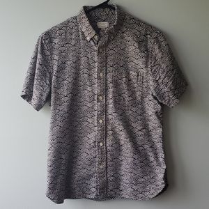 Short sleeve shirt
